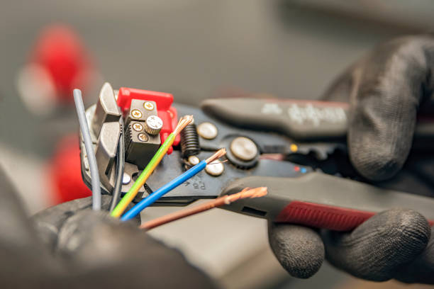 Best Electrical Repair Services  in Savannah, GA