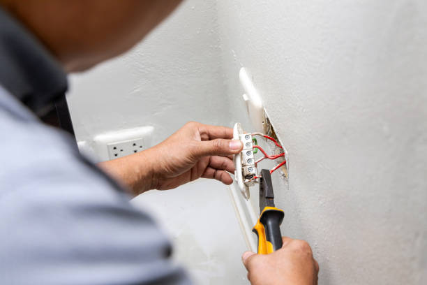 Best Emergency Electrician Near Me  in Savannah, GA